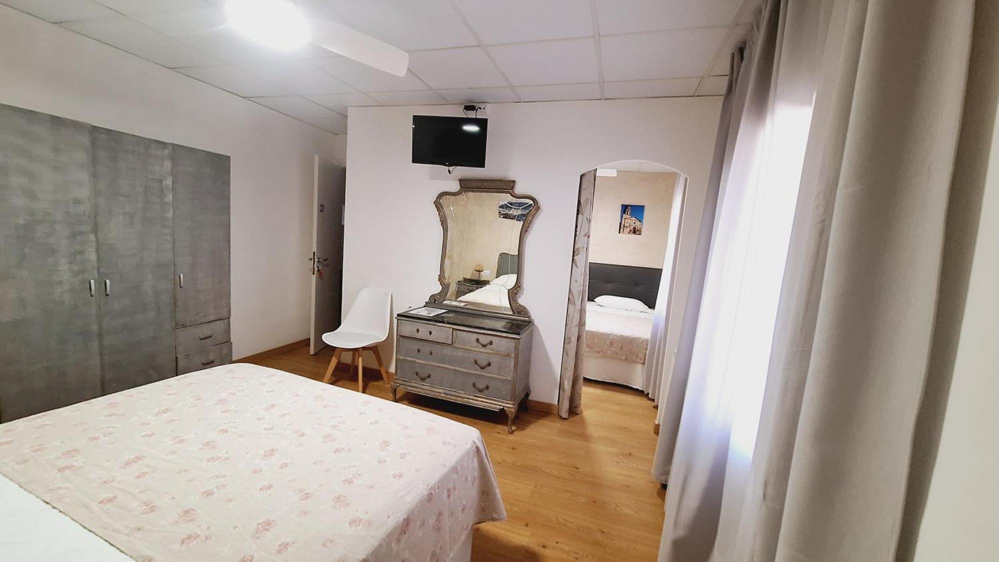 ホテル Fonda Toldra Ulldemolins エクステリア 写真